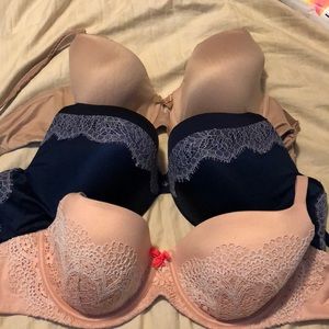 ❌ SOLD - Victoria Secret Bras